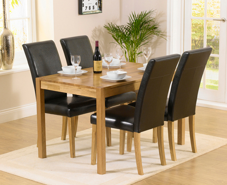 Oxford 120cm Solid Oak Dining Table With 4 Brown Albany Chairs