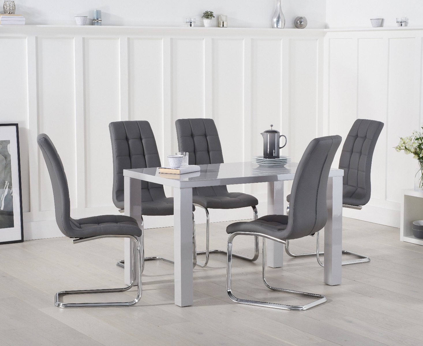 Atlanta 120cm Light Grey High Gloss Dining Table With 4 Black Vigo Chairs