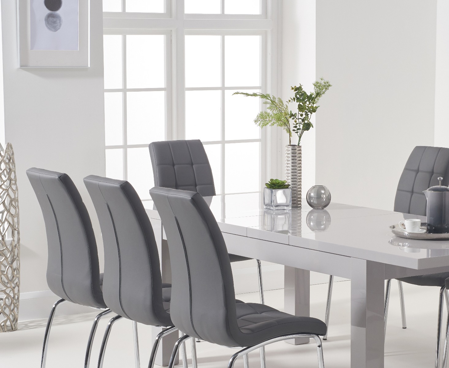 Photo 1 of Seattle light grey gloss 160-220cm extending dining table with 8 black enzo chairs