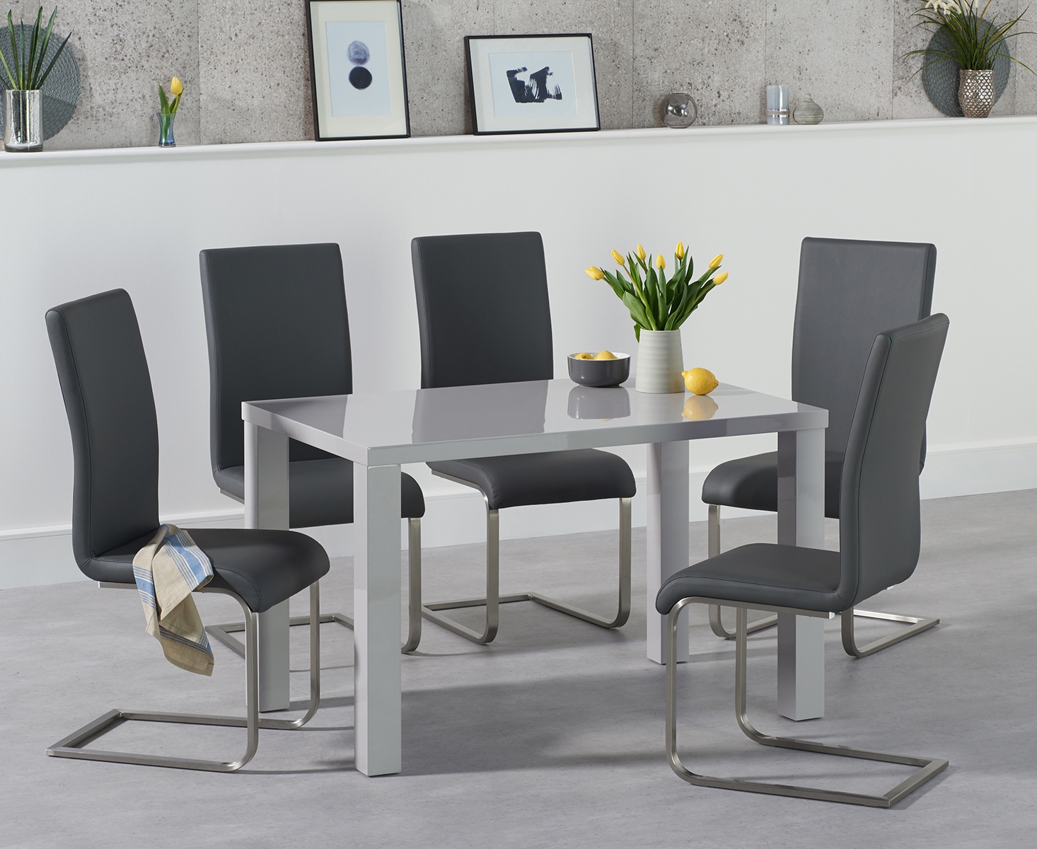 Photo 1 of Seattle 120cm light grey high gloss dining table with 6 grey austin chairs