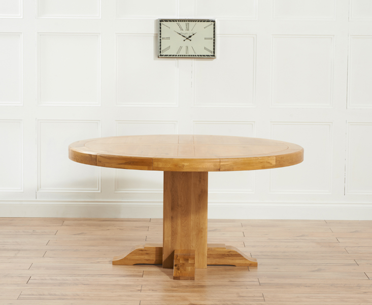 Photo 4 of Helmsley 150cm round oak dining table with 4 natural beatrix chairs