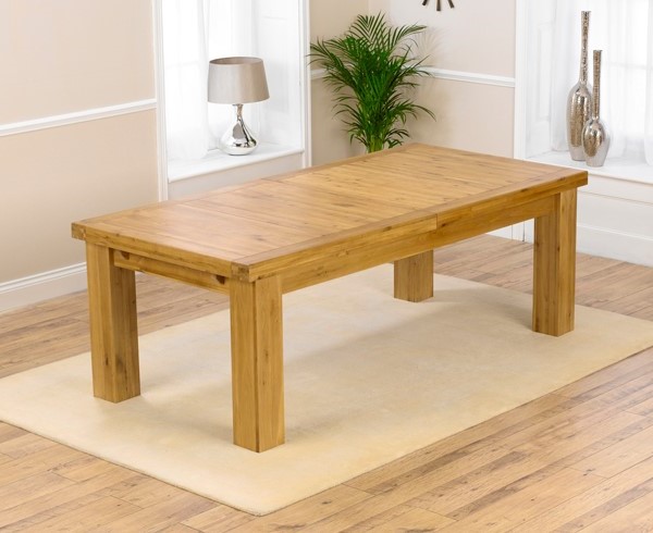 Extending Callington 230cm Oak Dining Table